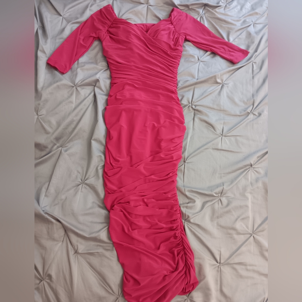 Monica in dark pink